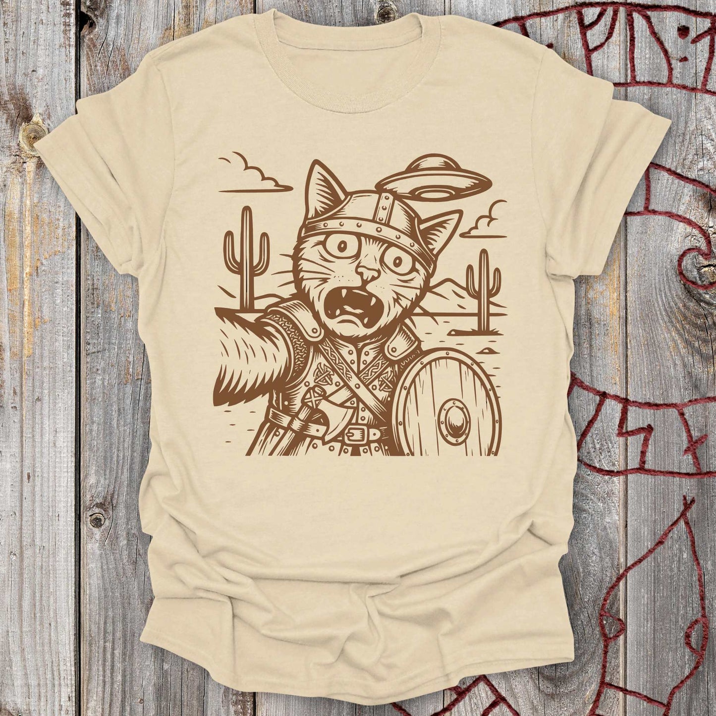 Viking Selfie Cat and UFO in Desert T-shirt NEW!
