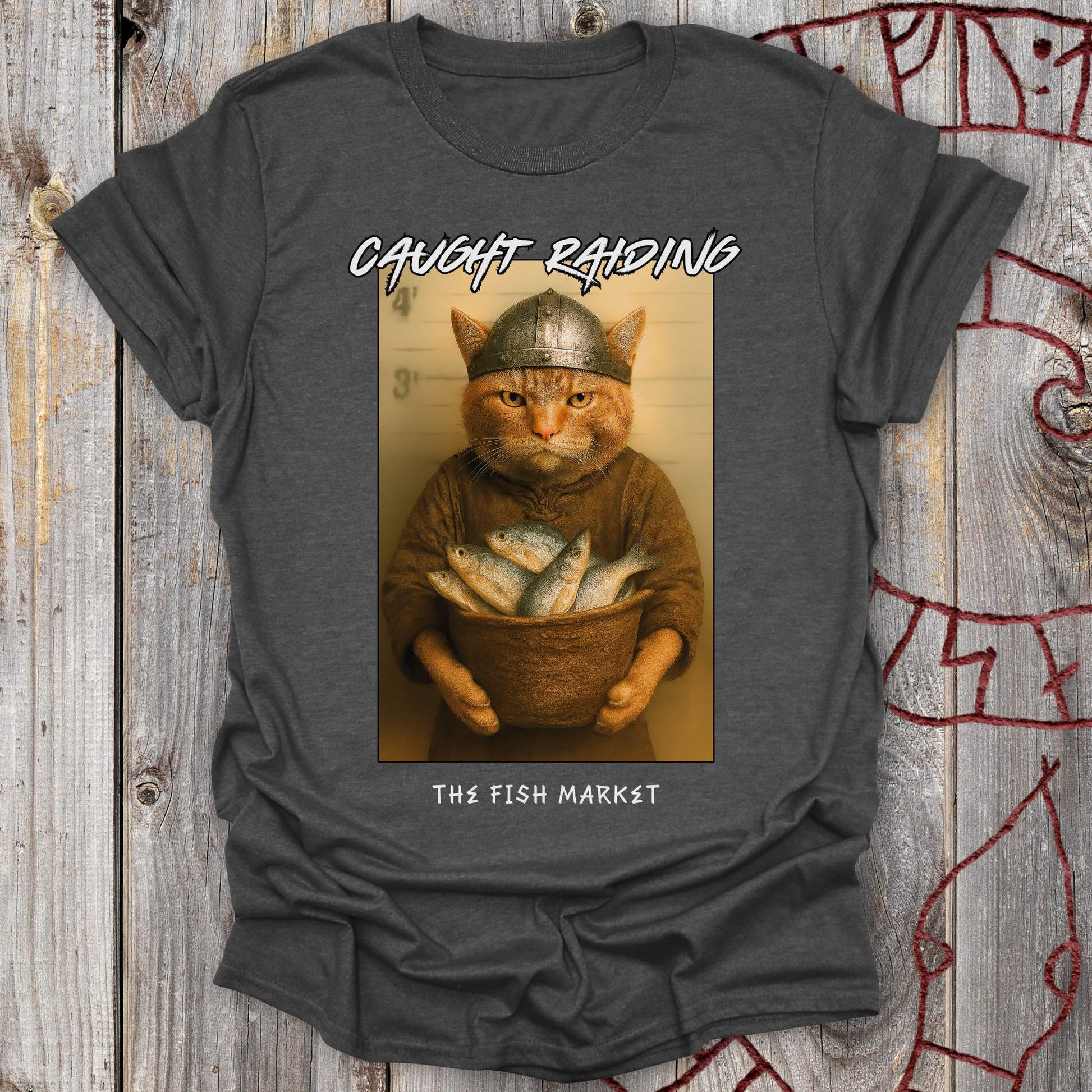 T-Shirt Caught Raiding the Fish Market - Viking Cat T-Shirt Unisex size S M L XL 2XL