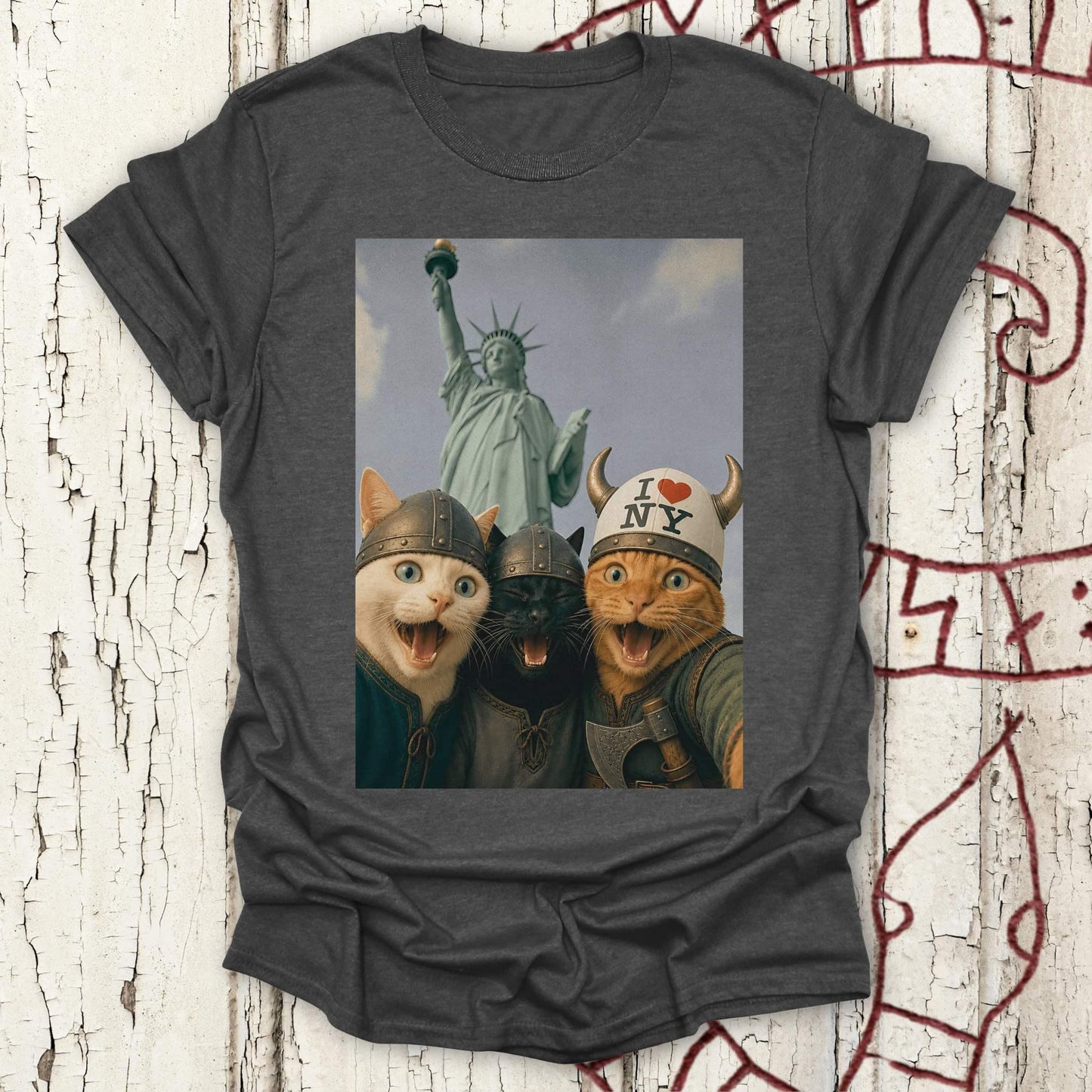 Viking Cats Retro Selfie Photo Style - Statue of Liberty (I Love NY) T-shirt